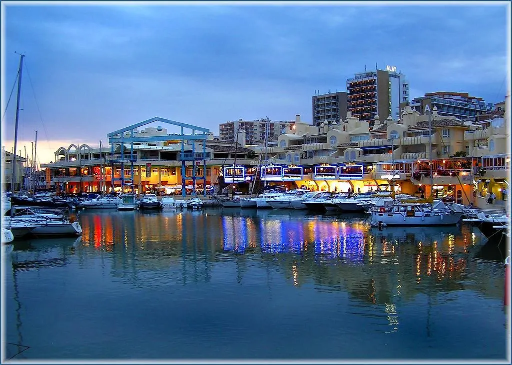 Lägenhet Apartamento Exclusivo Puerto Marina Benalmádena Spanien