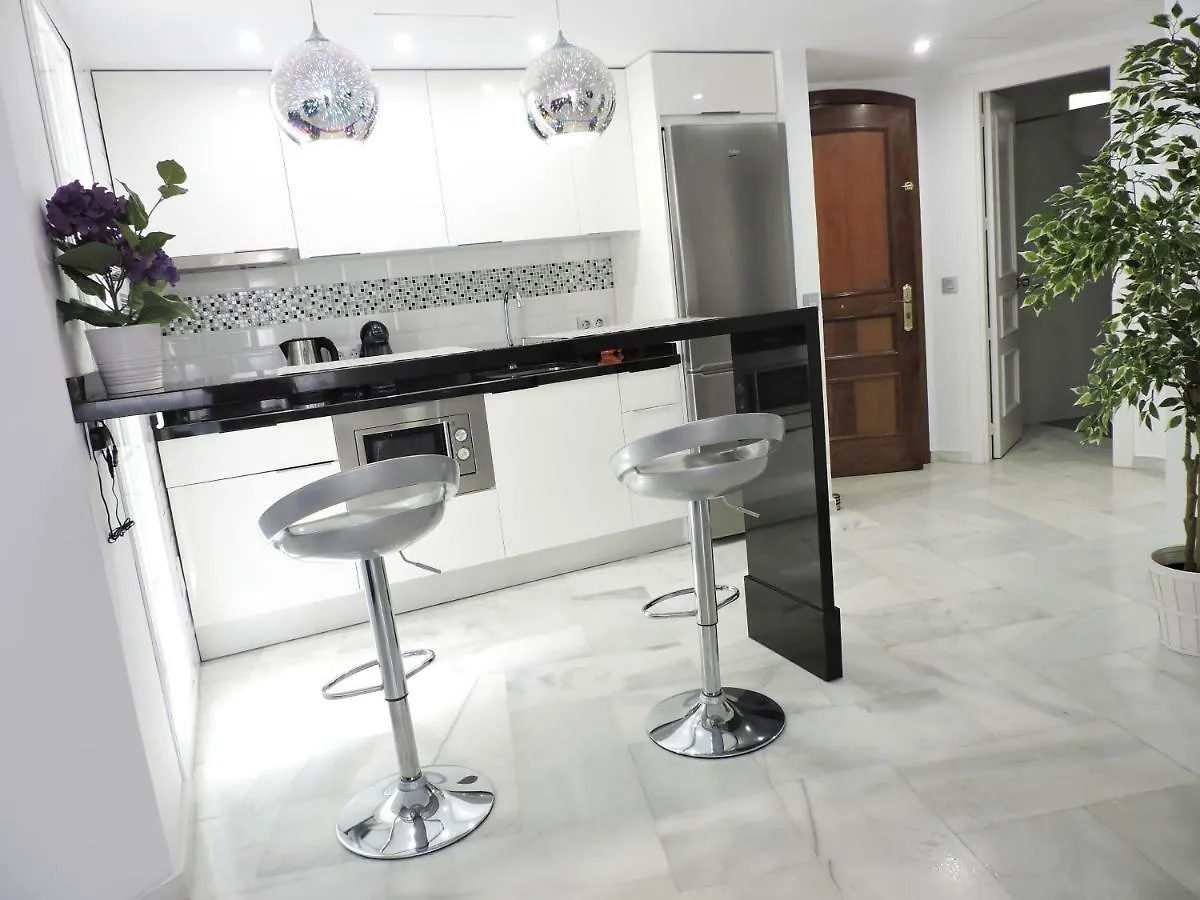 Apartamento Exclusivo Puerto Marina Benalmádena 0*,  Spanien