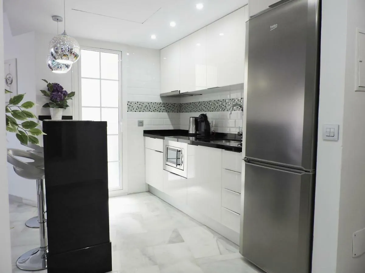 Apartamento Exclusivo Puerto Marina Benalmadena 0*,