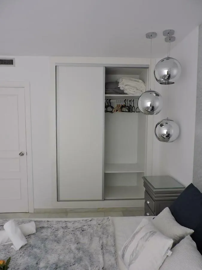 Apartamento Exclusivo Puerto Marina Apartment Benalmadena